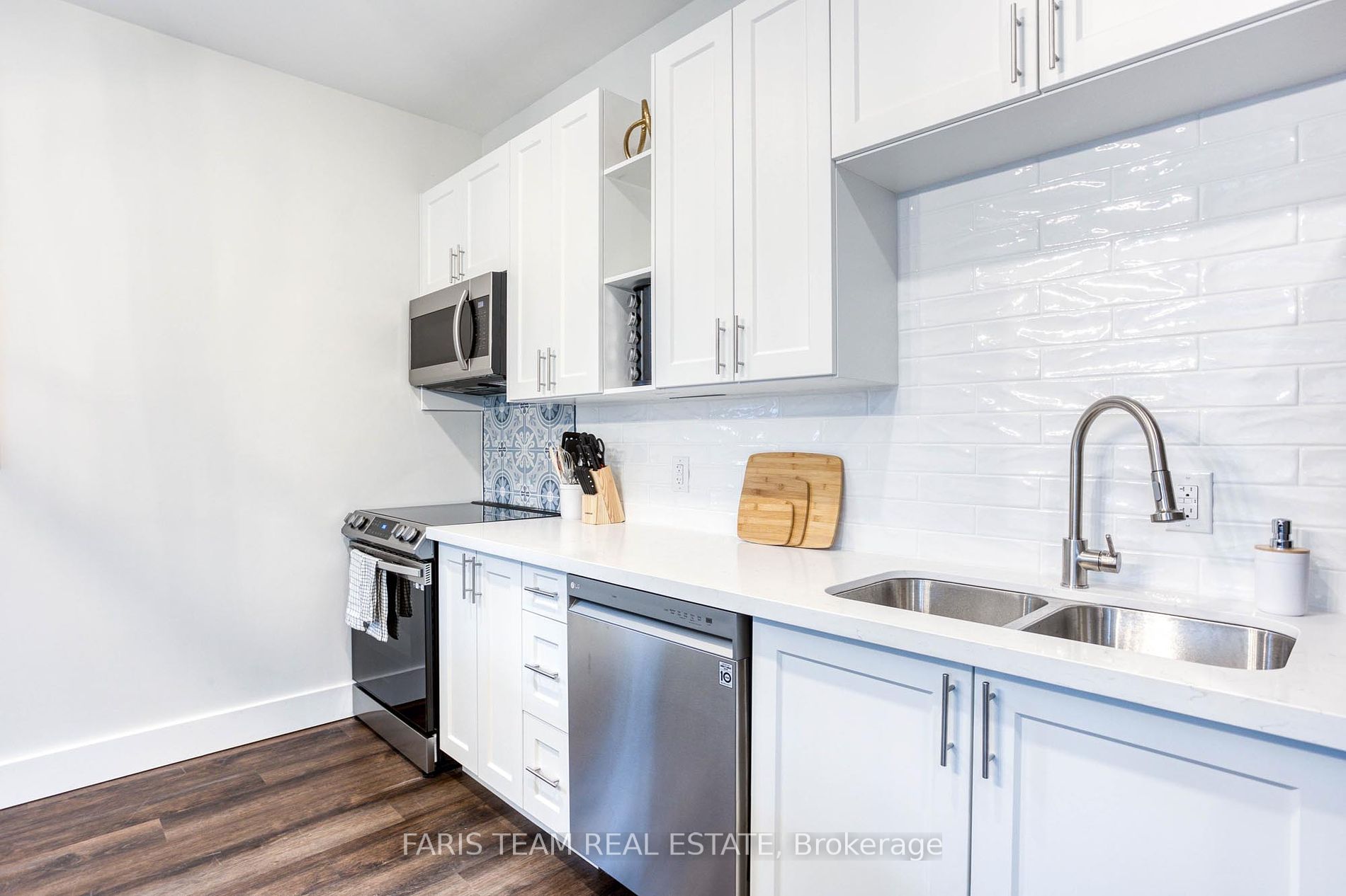 184 Cundles Rd W