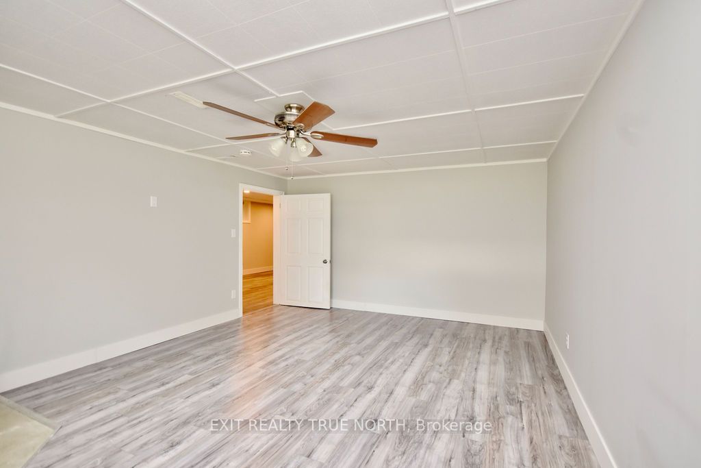 12 Huron St