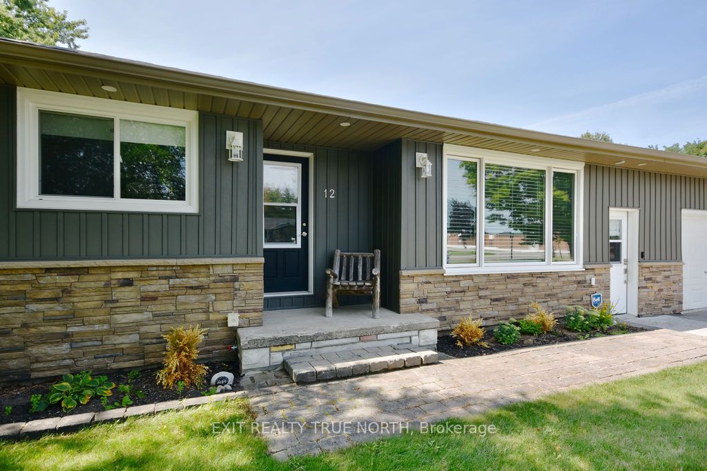 12 Huron St