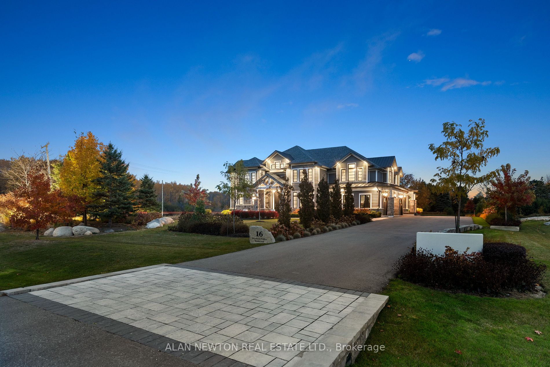 16 Windrose Valley Blvd