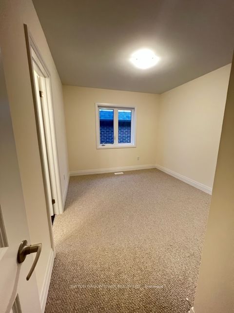 30 Daffodil Rd