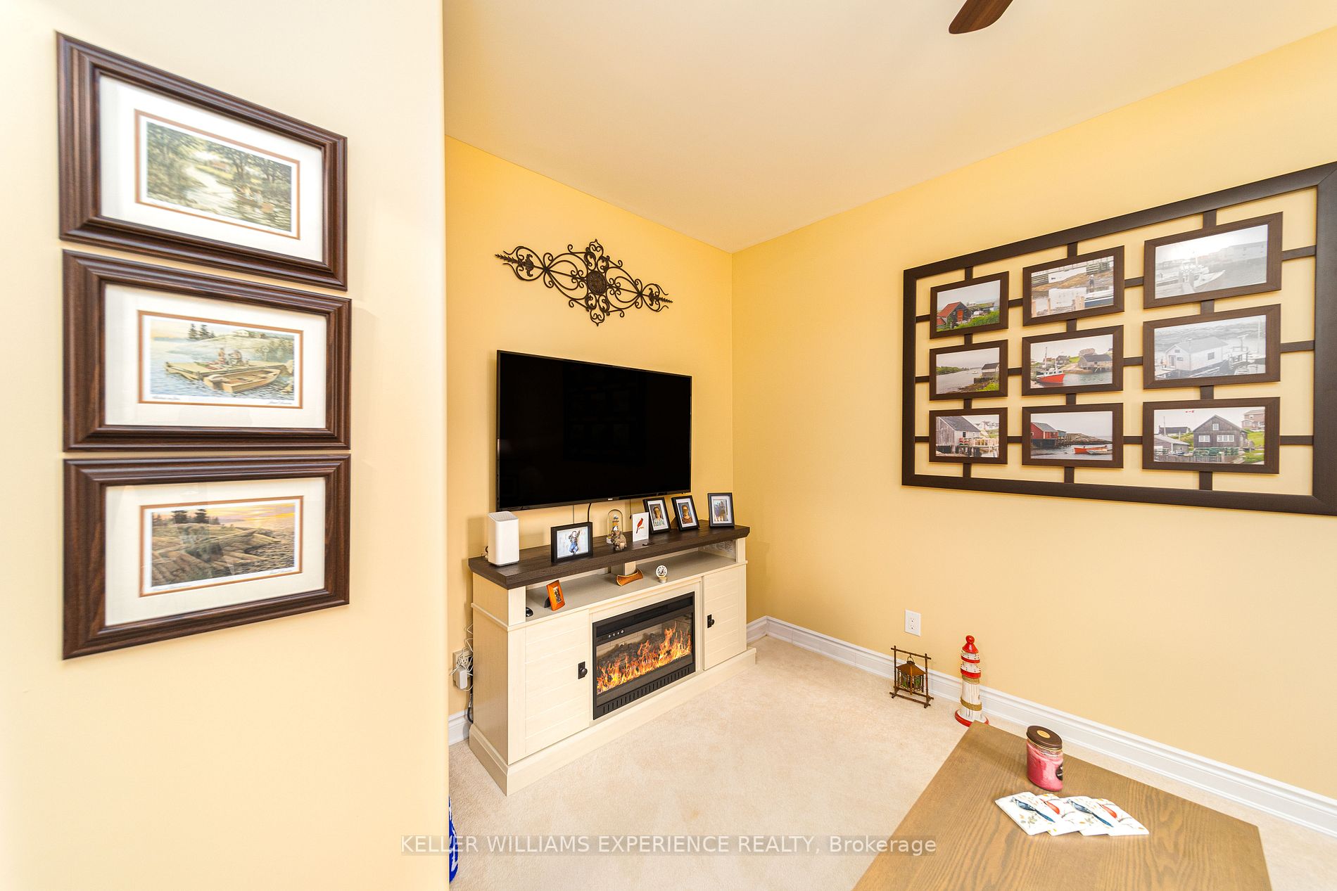 7 Riverwalk Dr