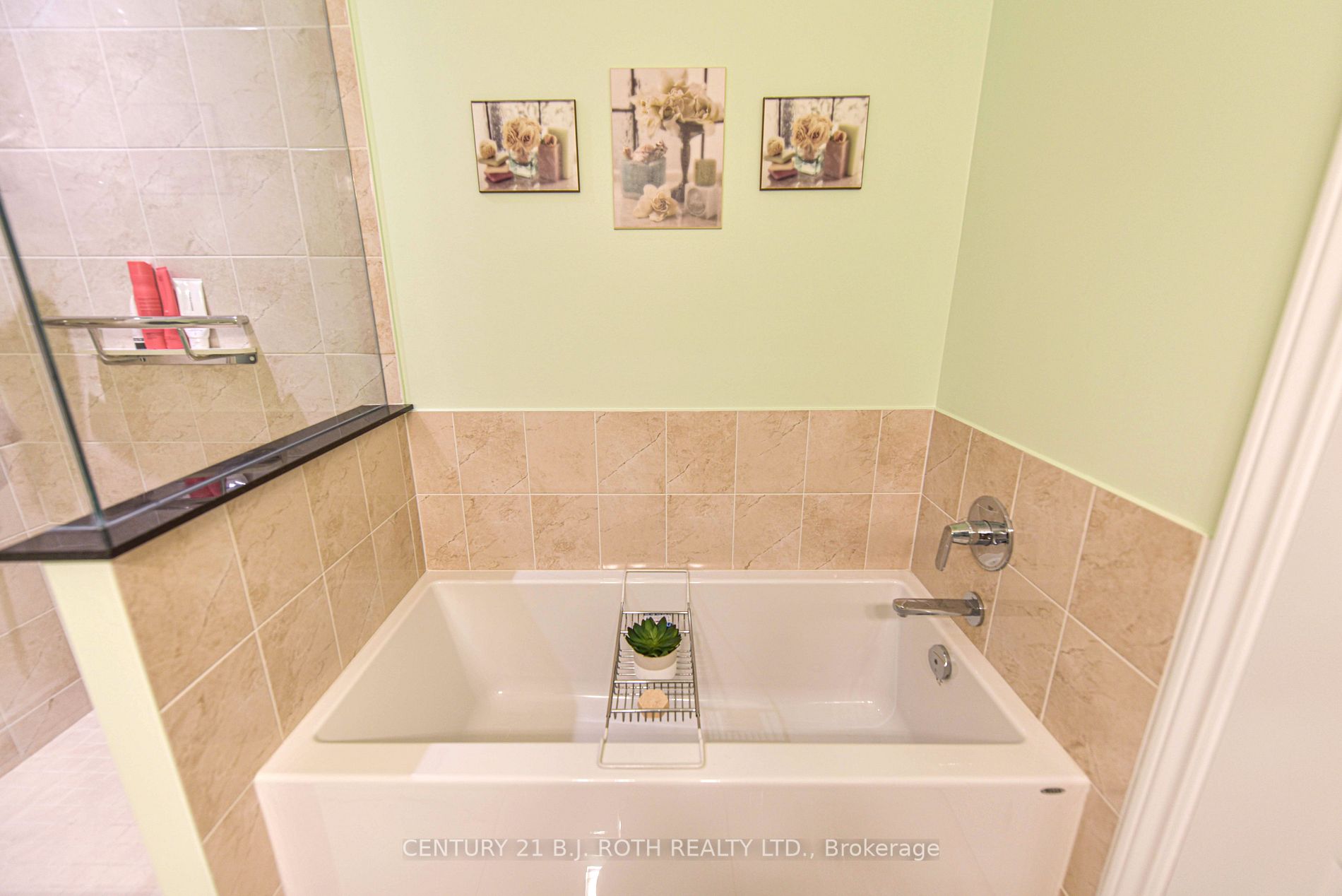 90 Orchard Point Rd, #605
