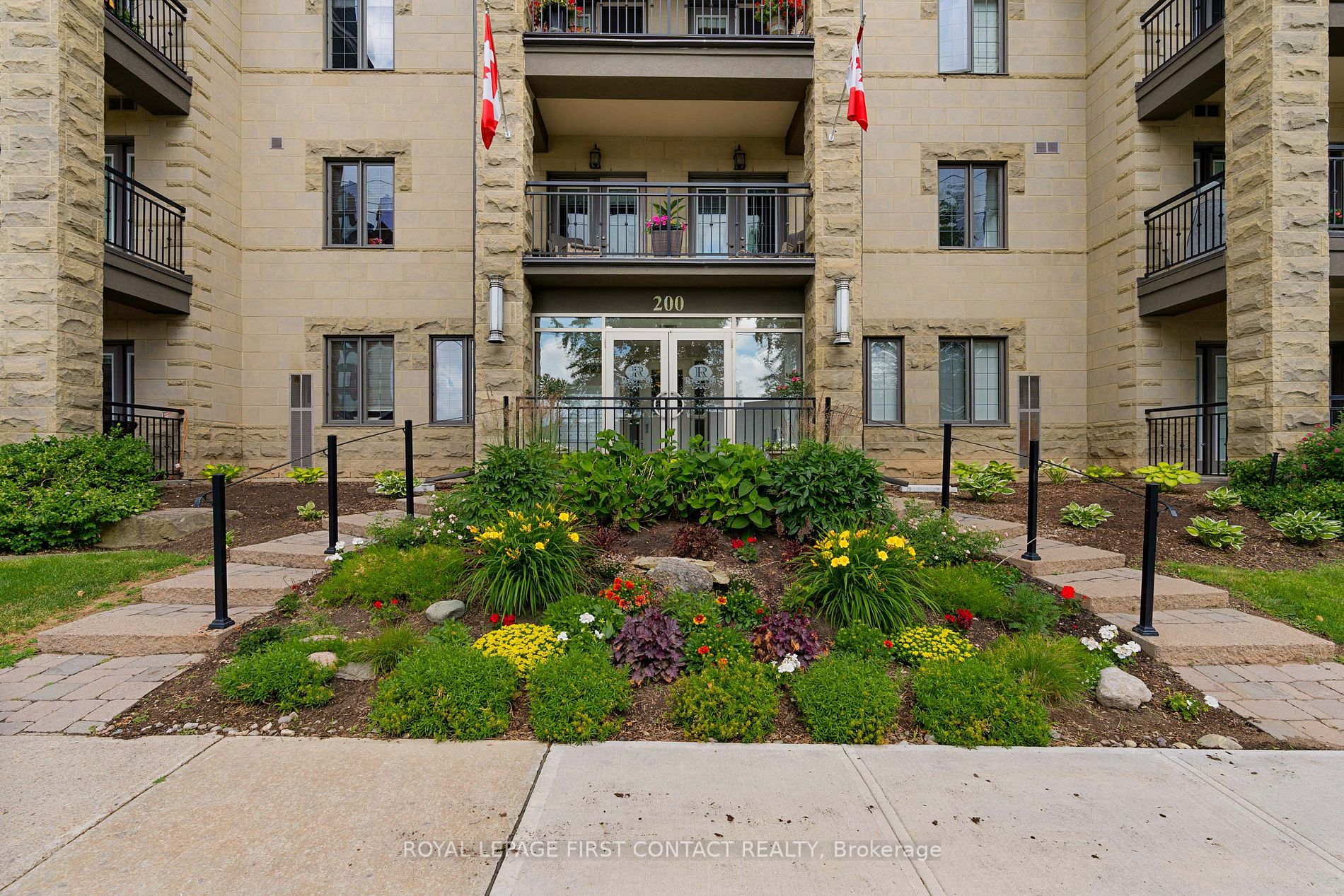 200 Collier St, #104