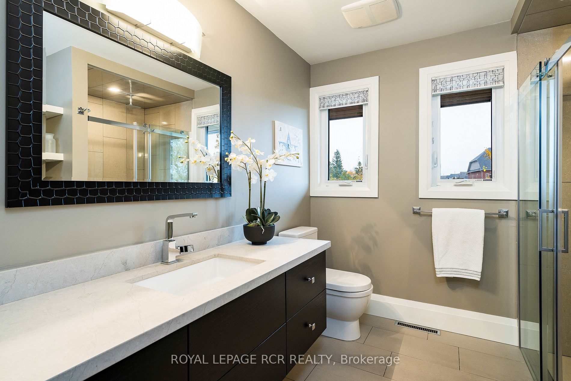 21 Golfview Dr
