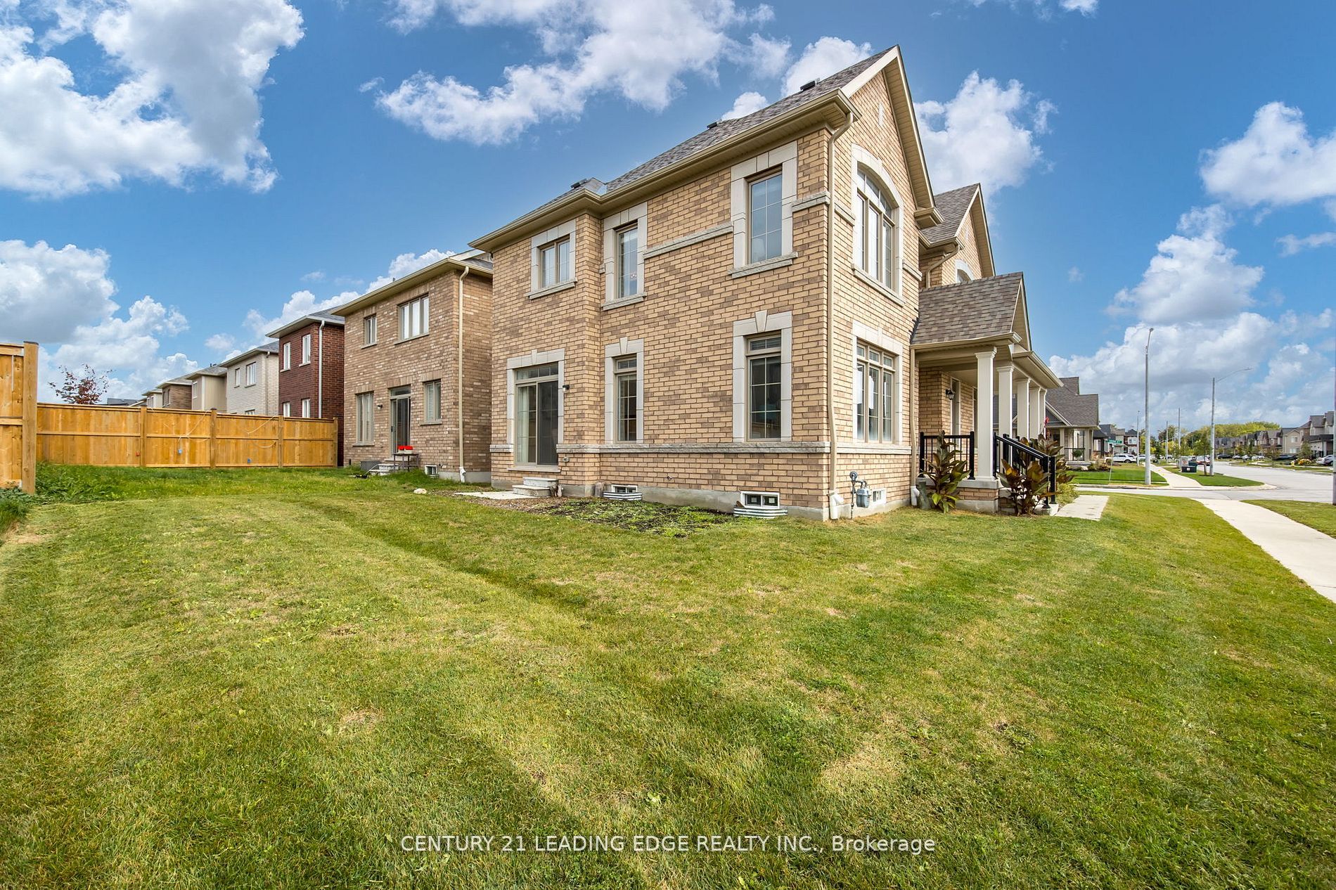 71 Kirby Ave