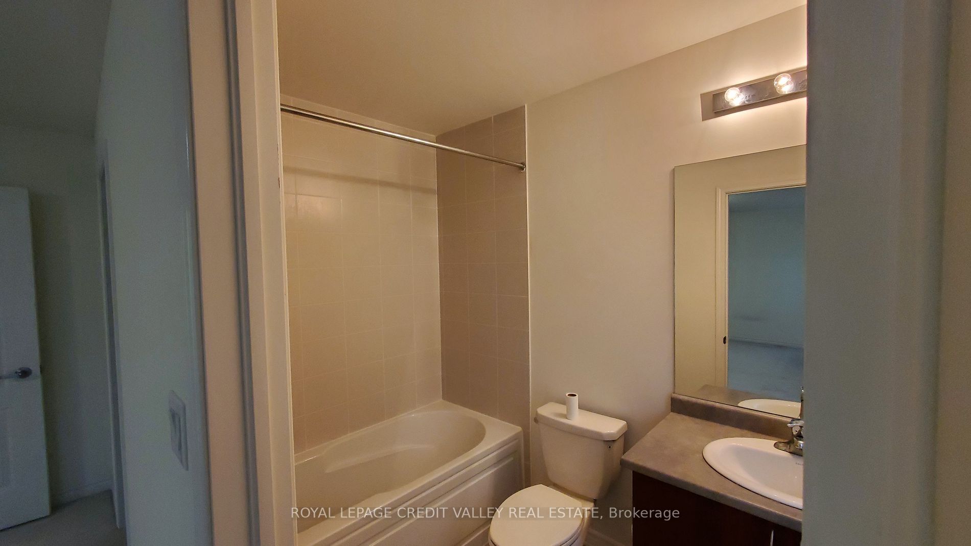 26 Bobolink Dr, #0