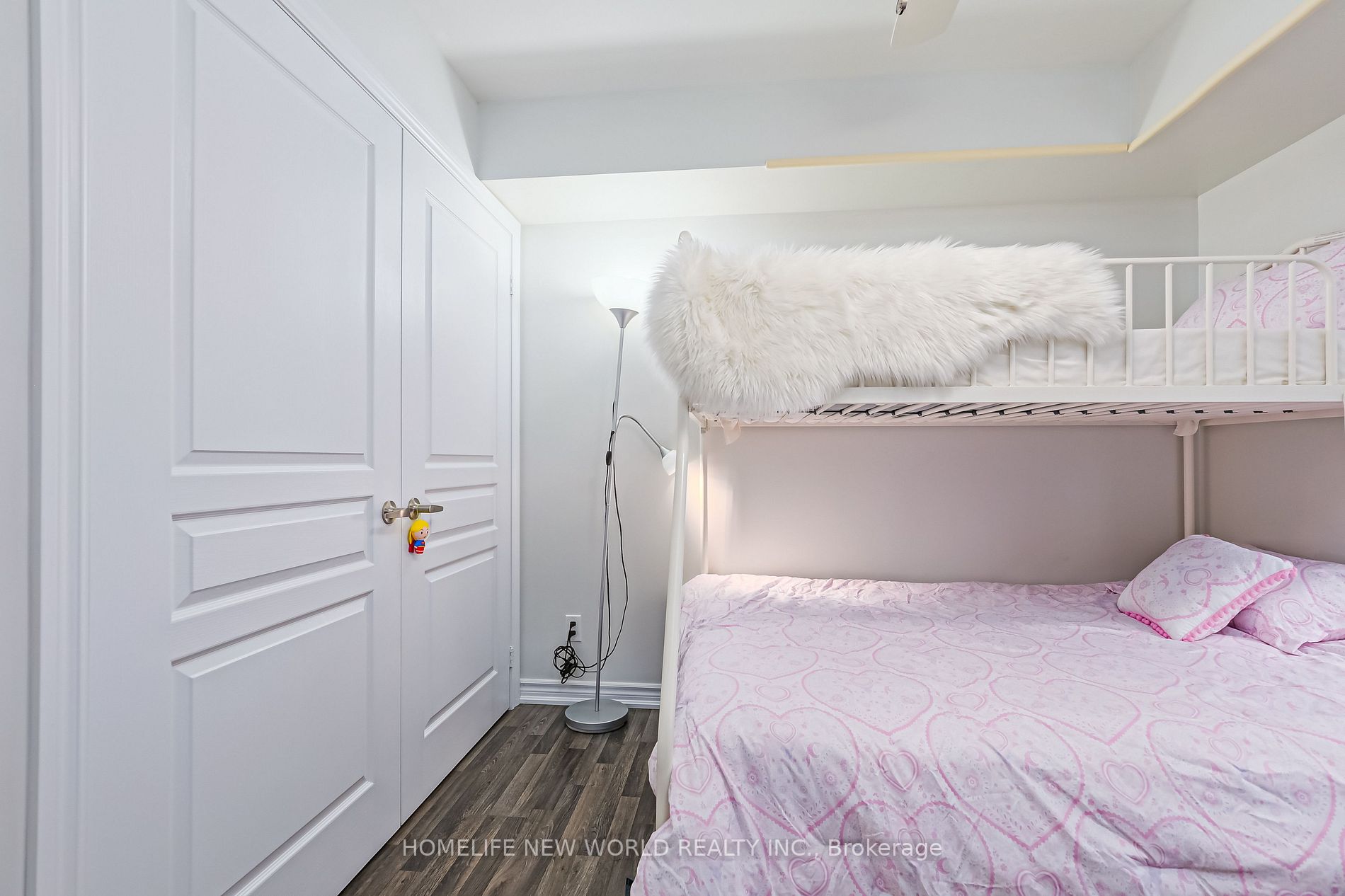 5 Anchorage Cres, #101