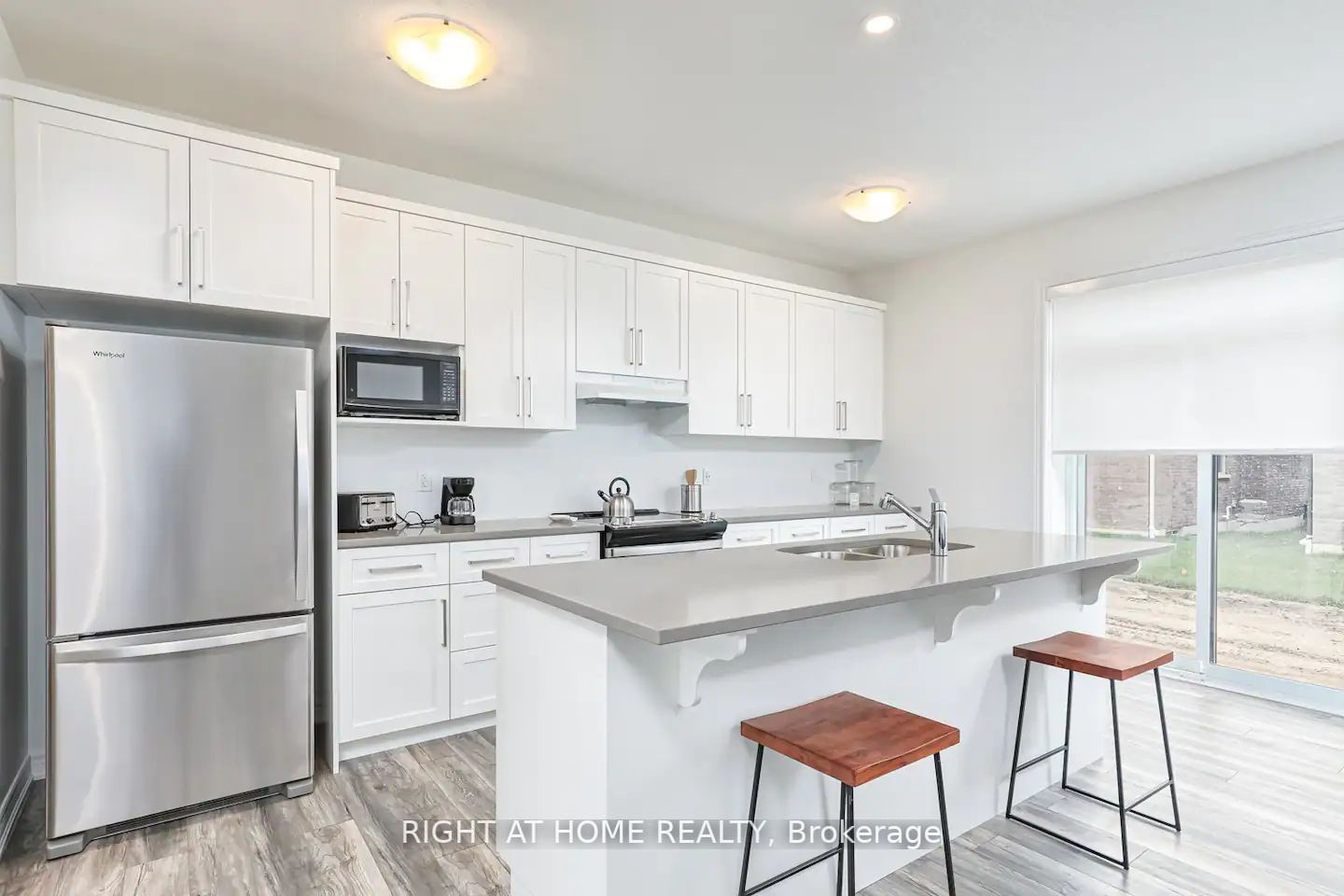 23 Kerr St