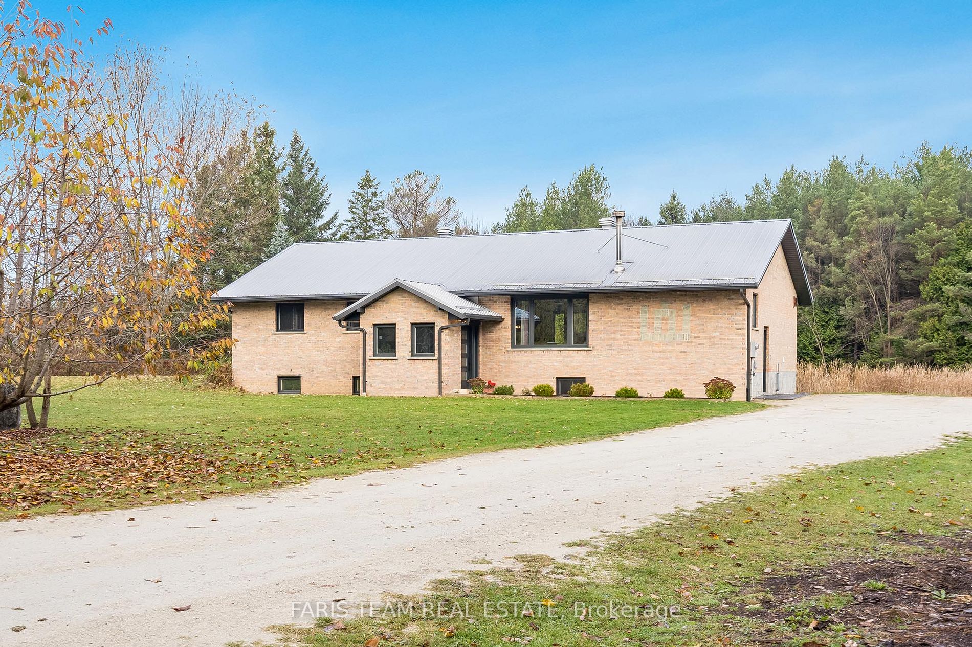 4120 Sunnidale Con. 9
