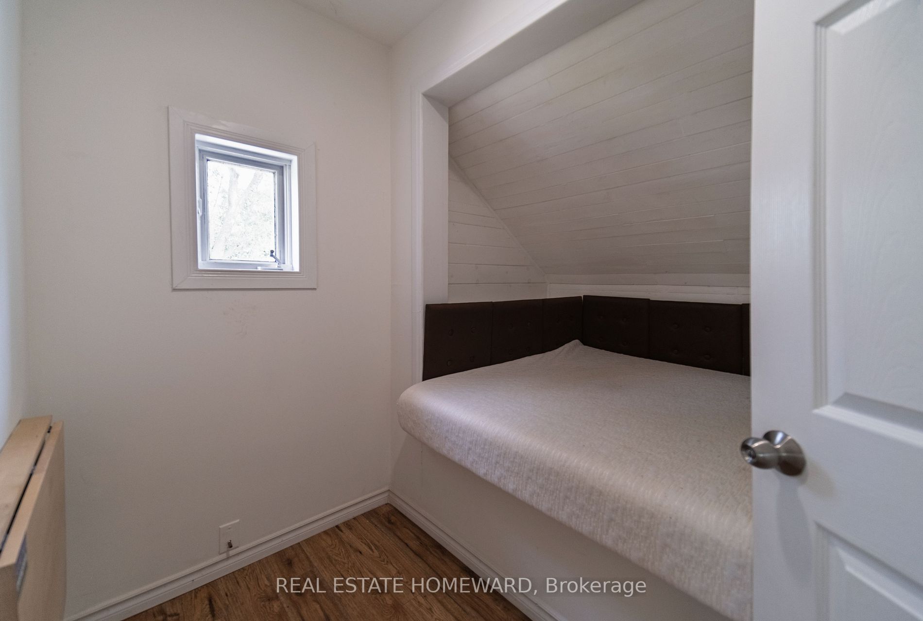 36 Downer St