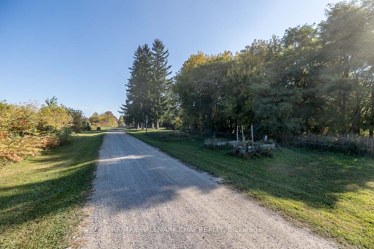 2524 Highway 11 S
