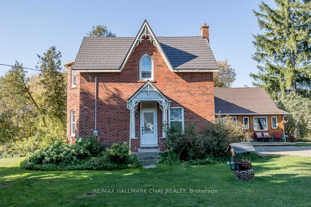 2524 Highway 11 S