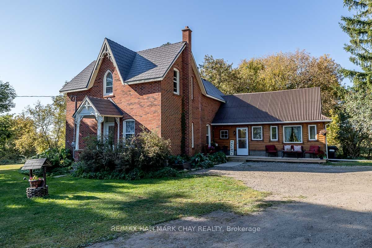 2524 Highway 11 S