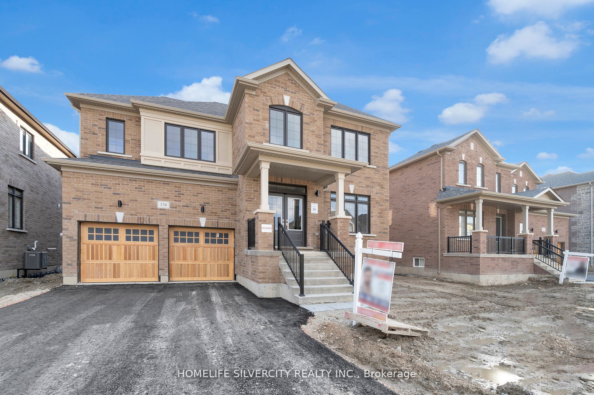 238 Warden St