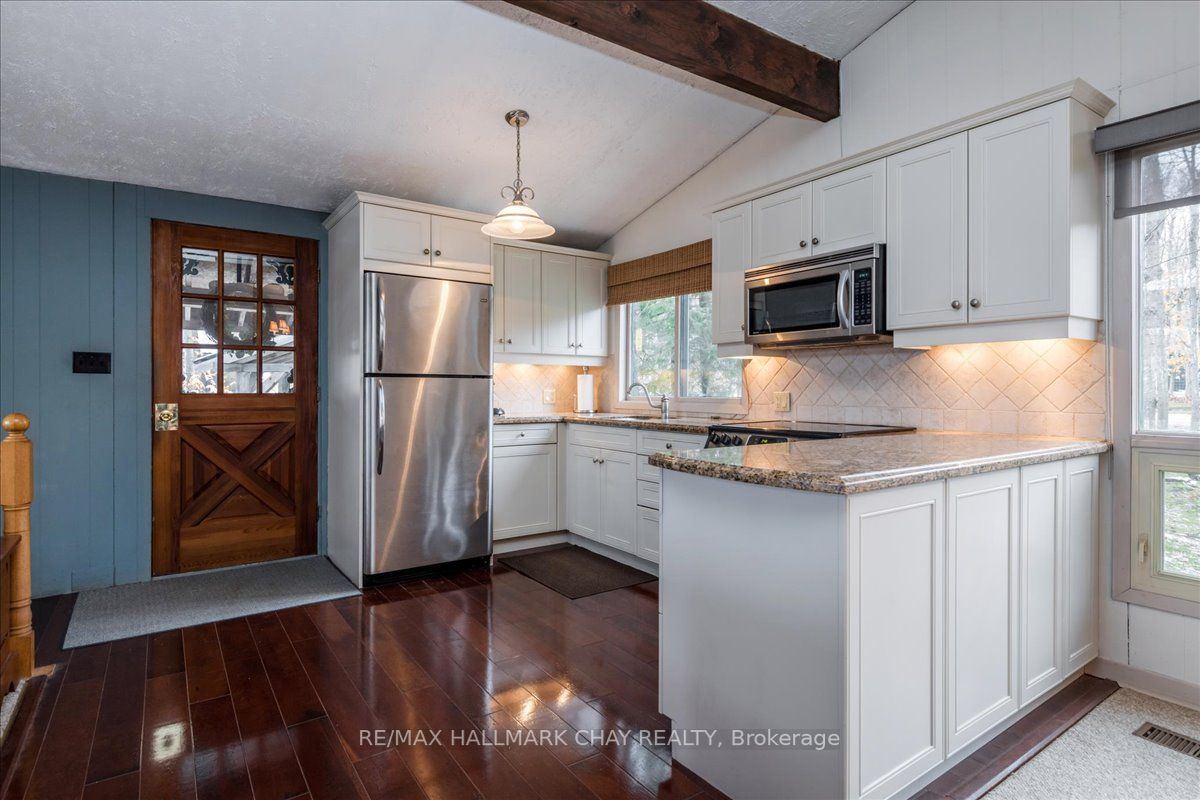 21 Slalom Dr