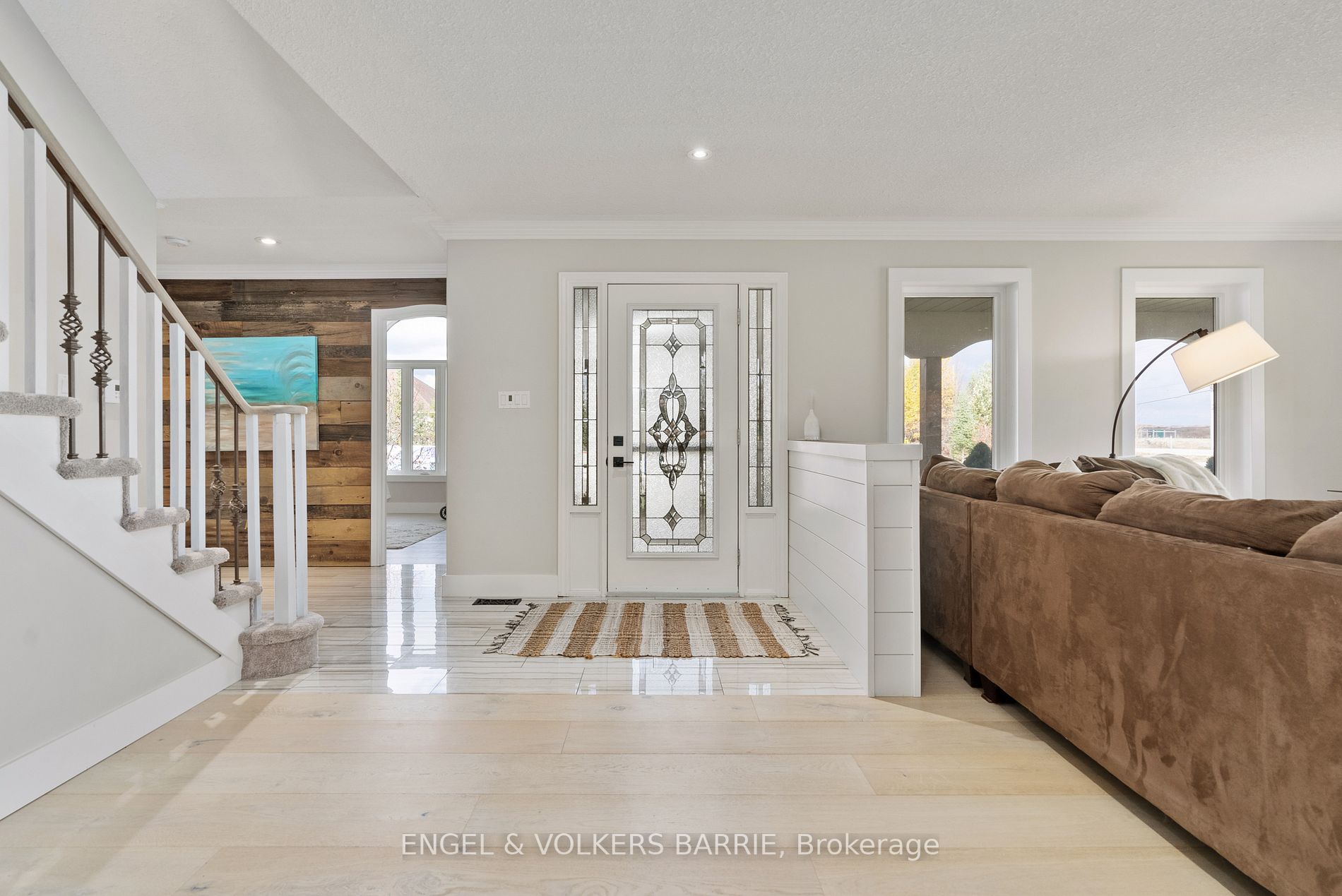 3 Maple Dr