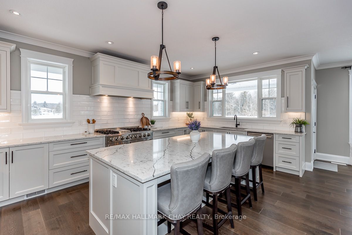 2448 Stockdale Road