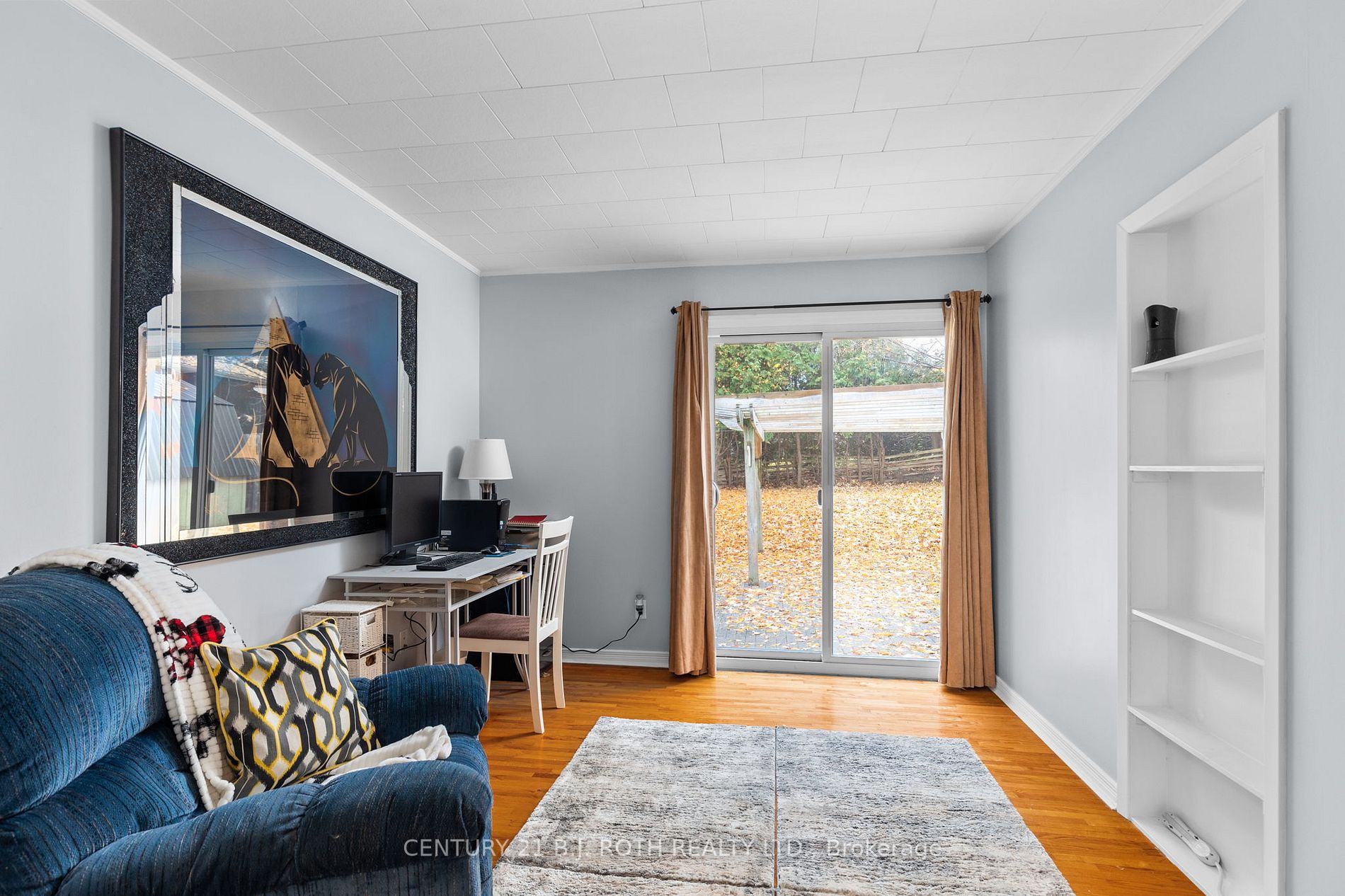 216 Dominion Dr
