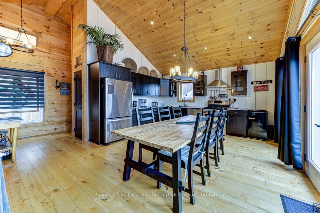 2121 Tiny Beaches Rd