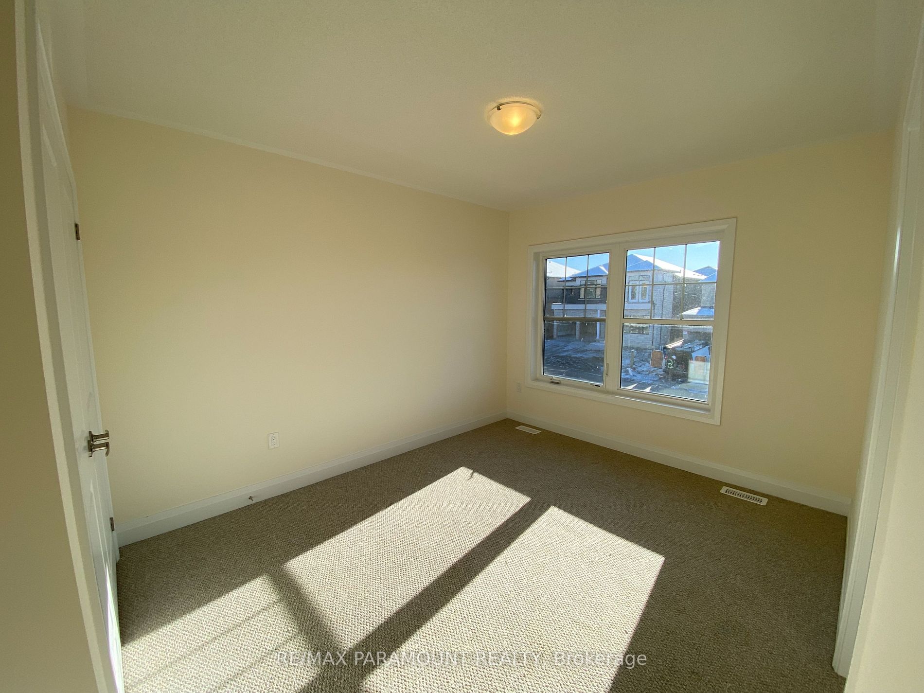 42 Daffodil Rd