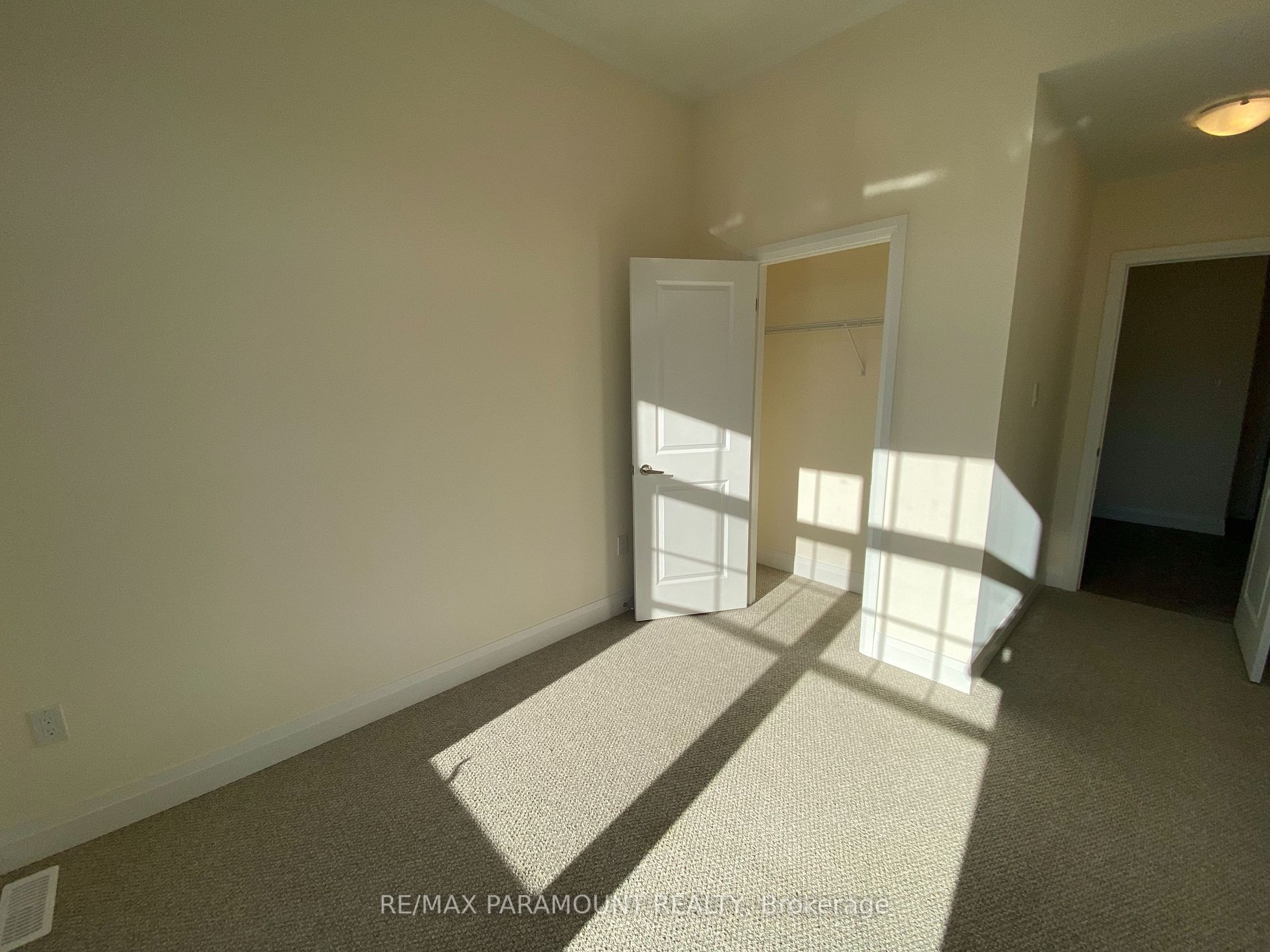 42 Daffodil Rd