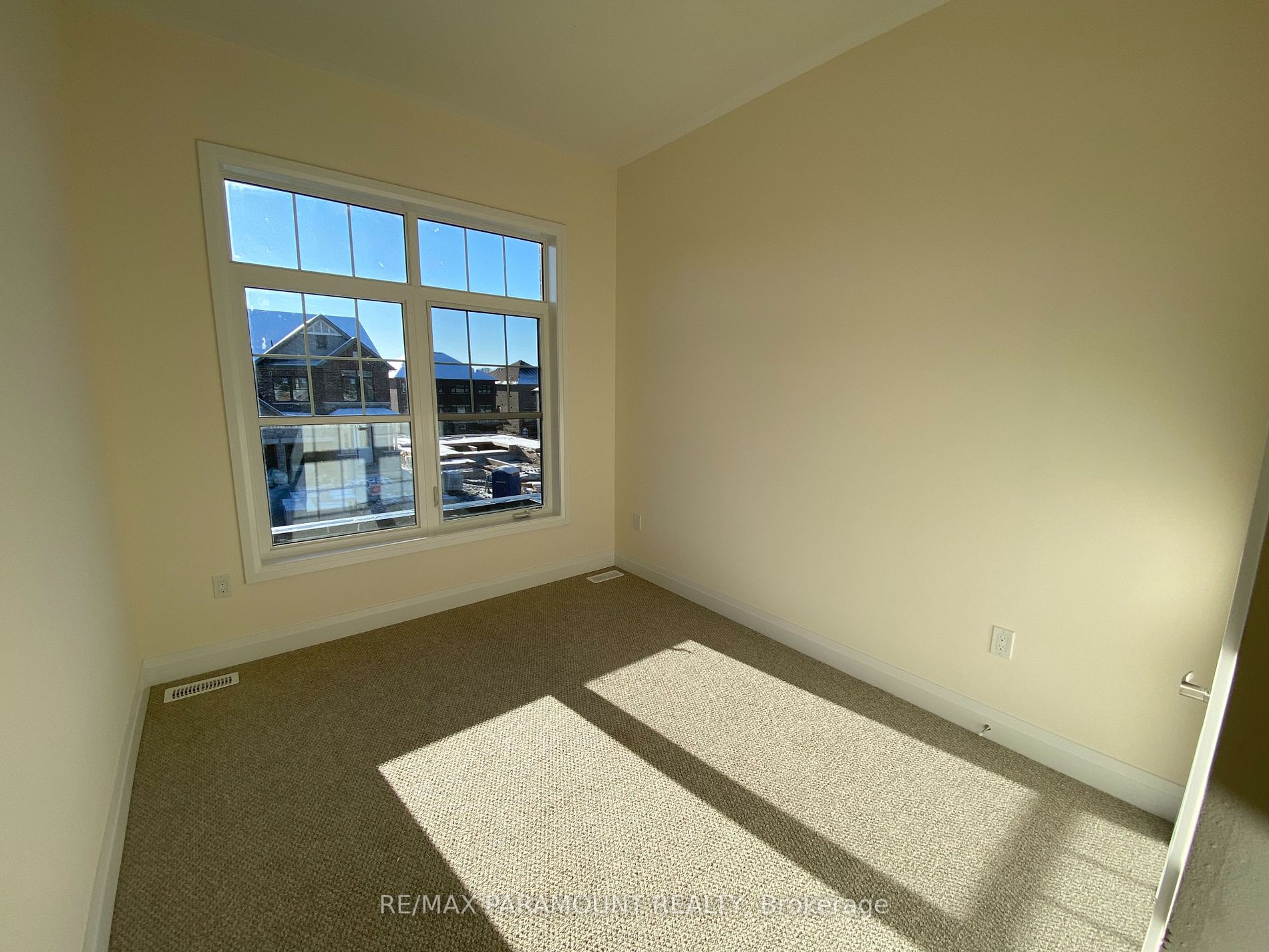 42 Daffodil Rd