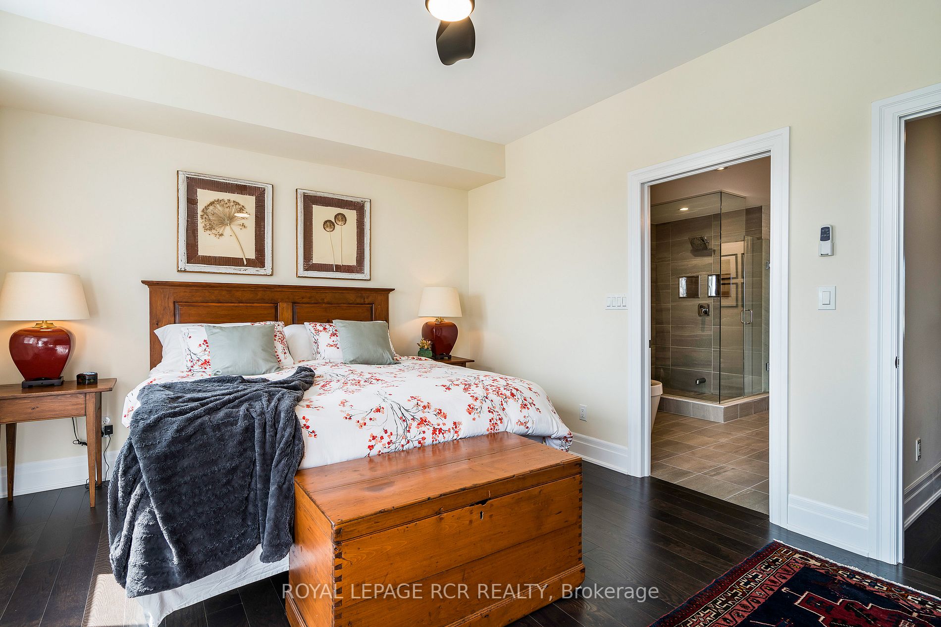 31 Emerson Mews, #3