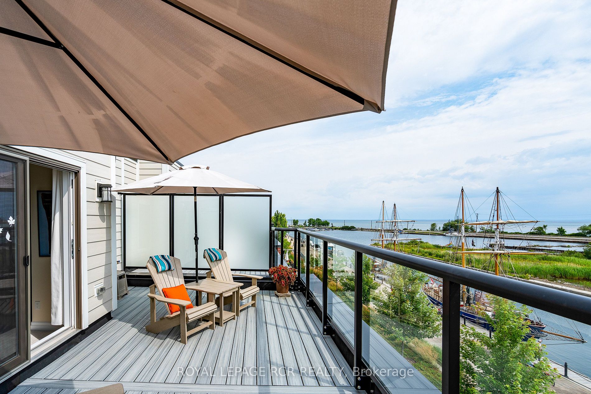 31 Emerson Mews, #3