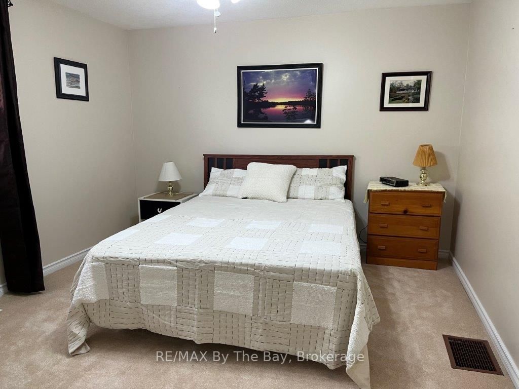 755 Algonquin Dr