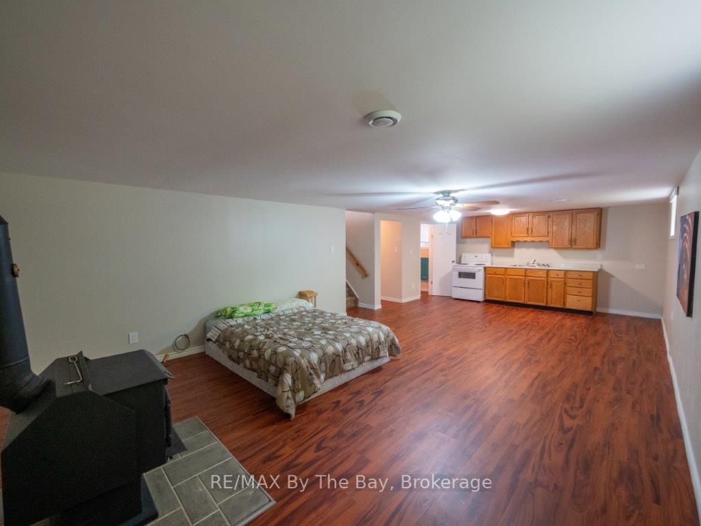 755 Algonquin Dr