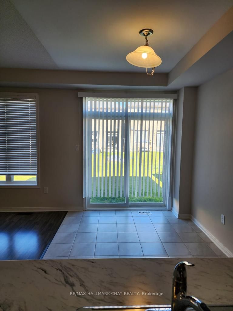 7 Bailey St