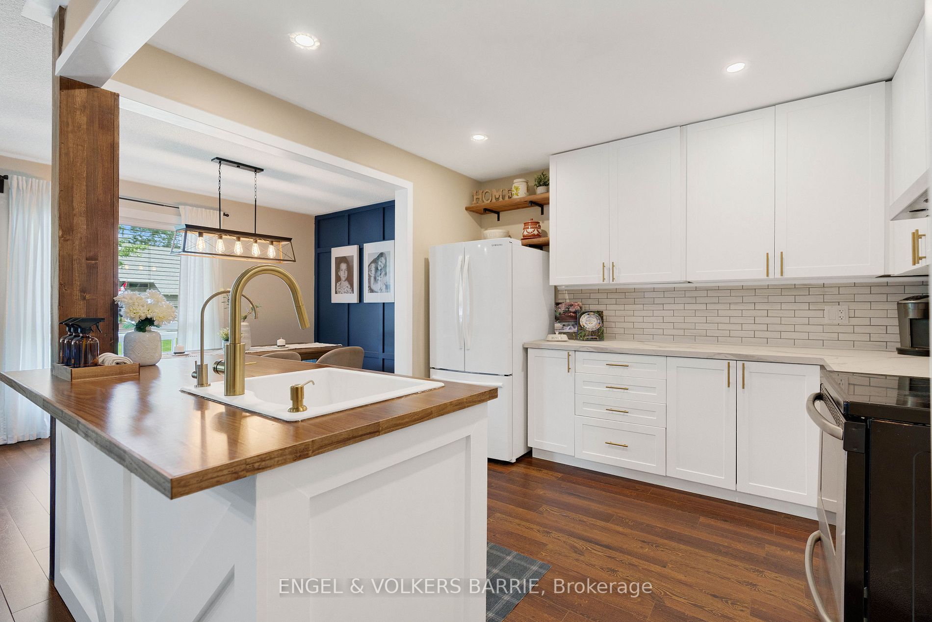 42 Innisbrook Dr