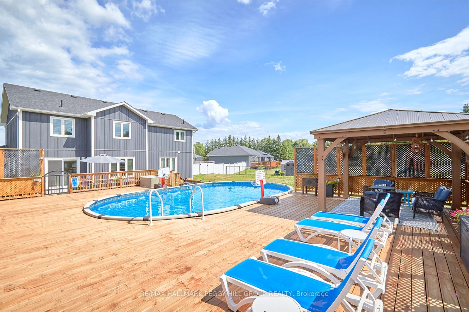 4 Cheslock Cres