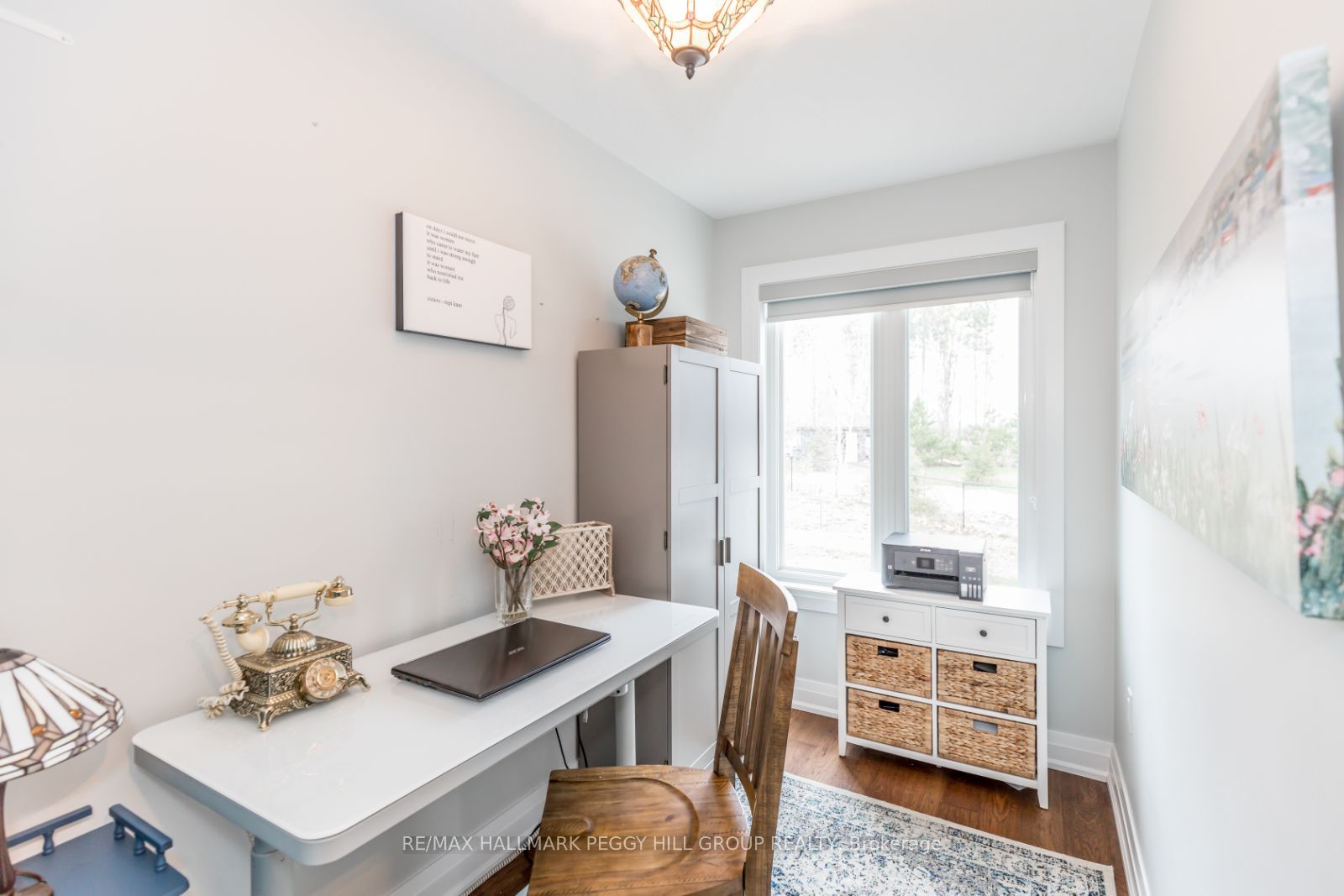 4 Cheslock Cres