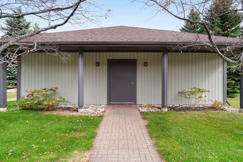 627 Johnston Park Ave, #4