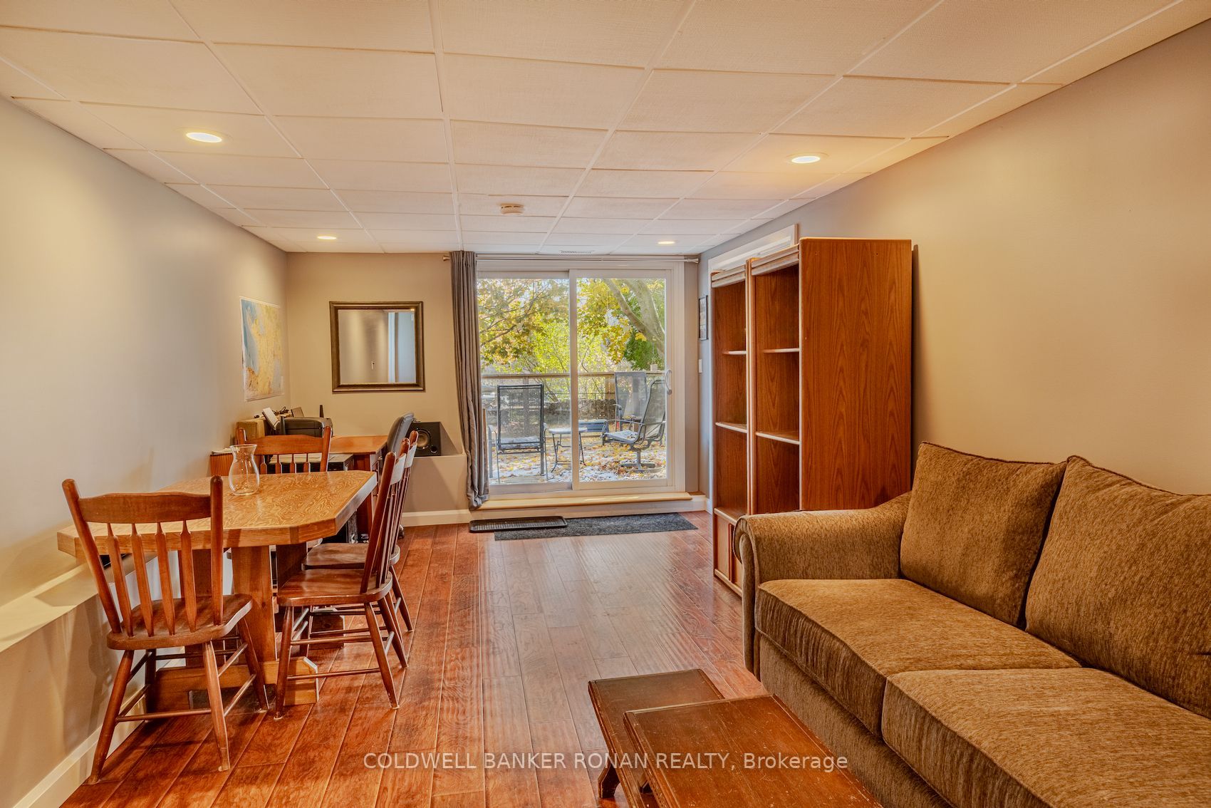 43 Lankin Blvd