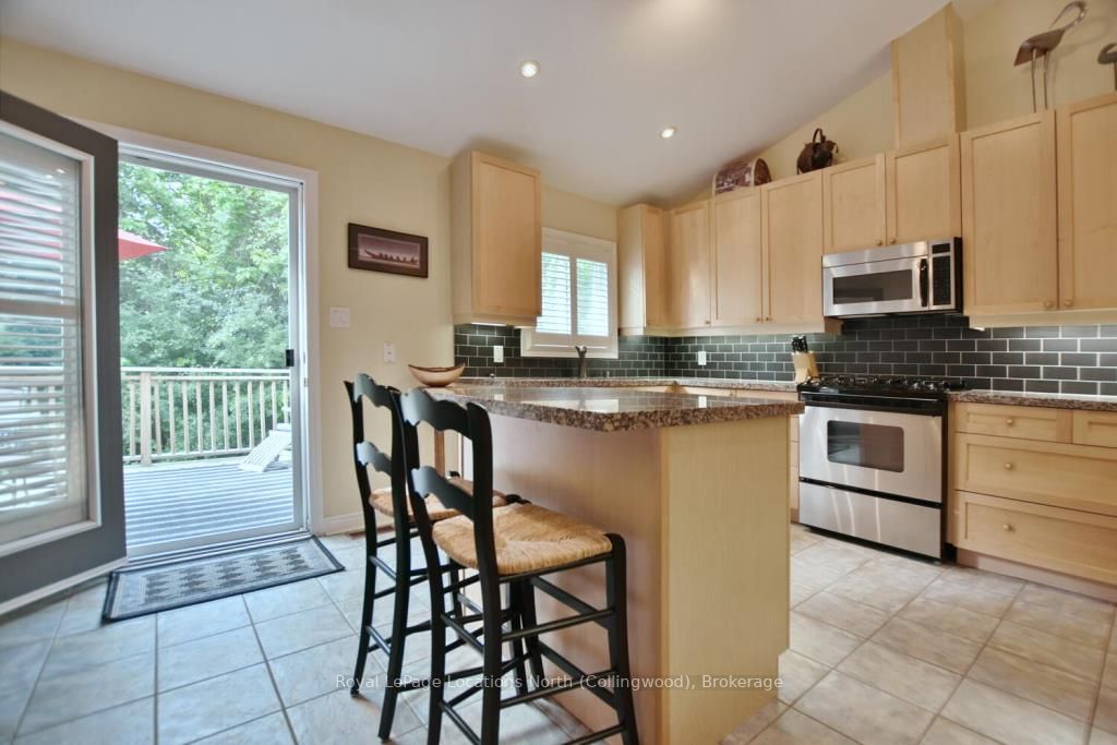 34 Green Briar Dr, #34