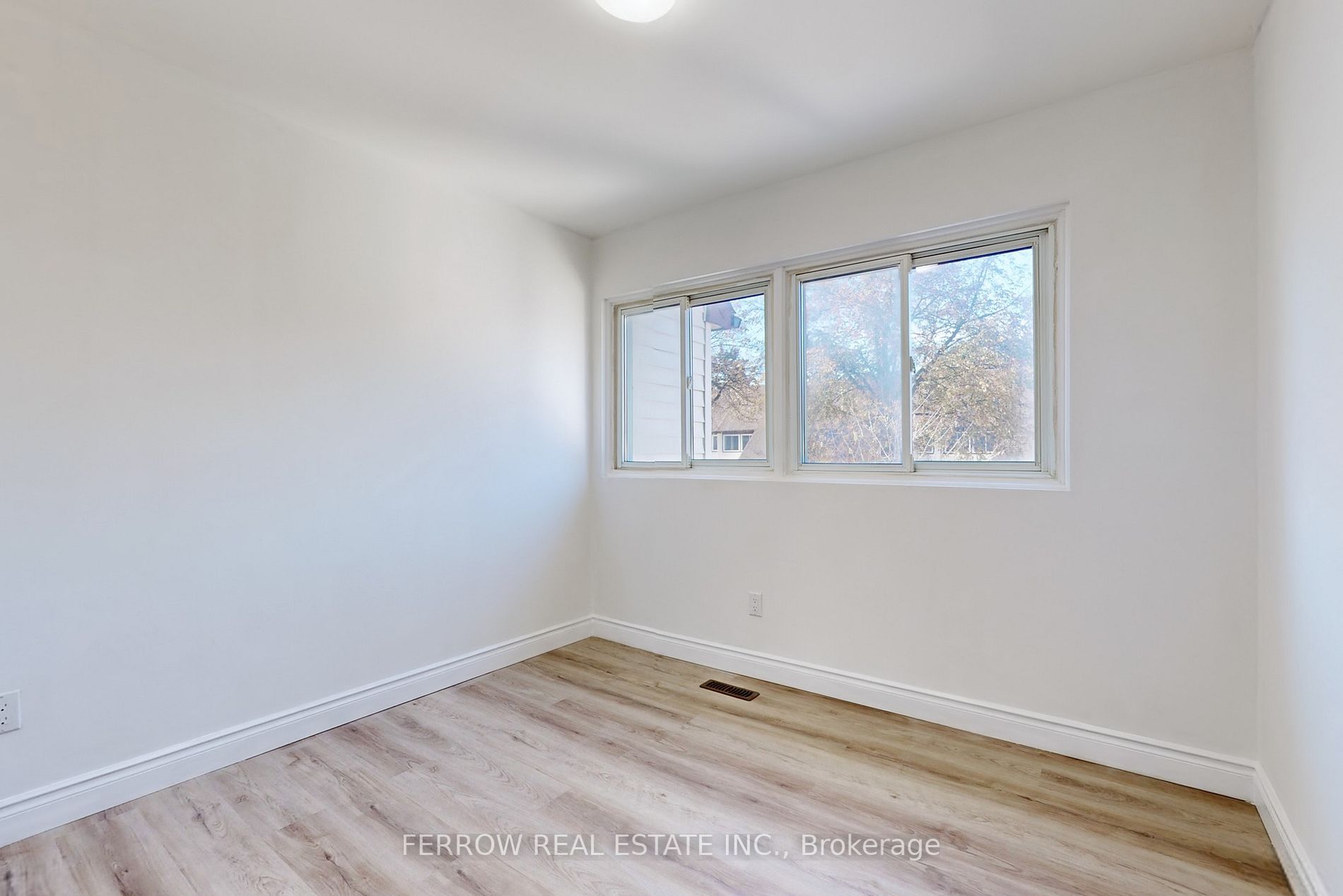 28 Donald St, #71