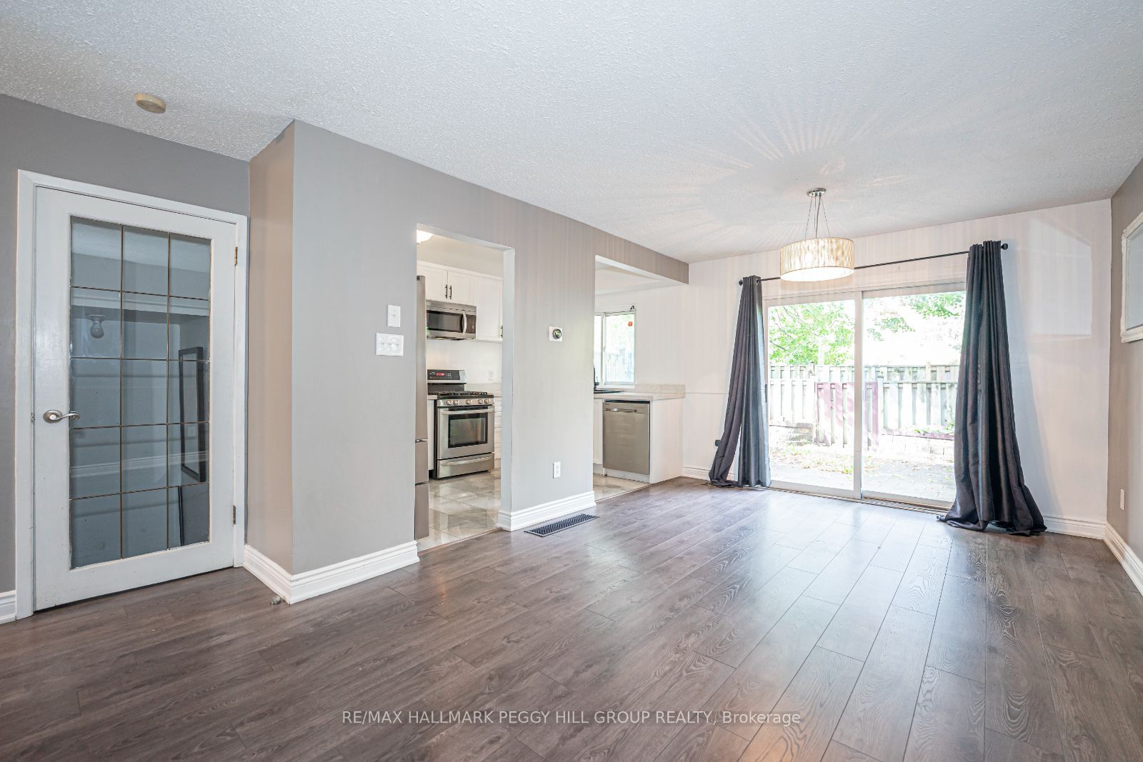 28 Donald St, #36