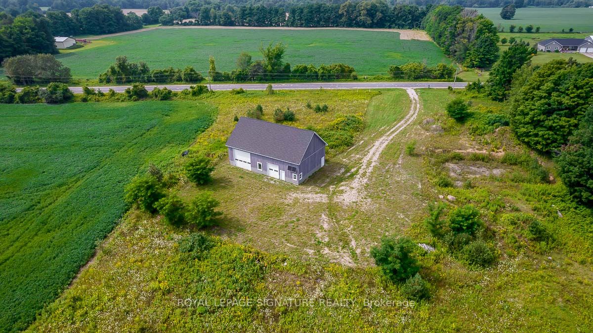209 15/16 Sideroad