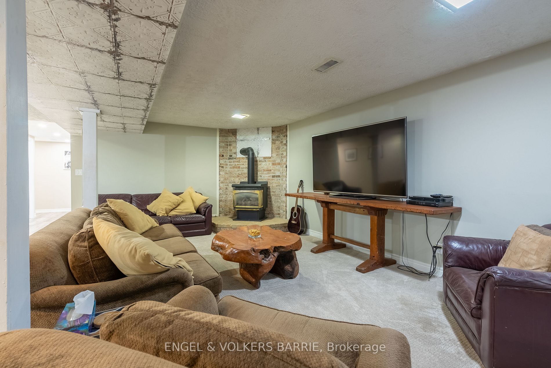 20 Luella Blvd