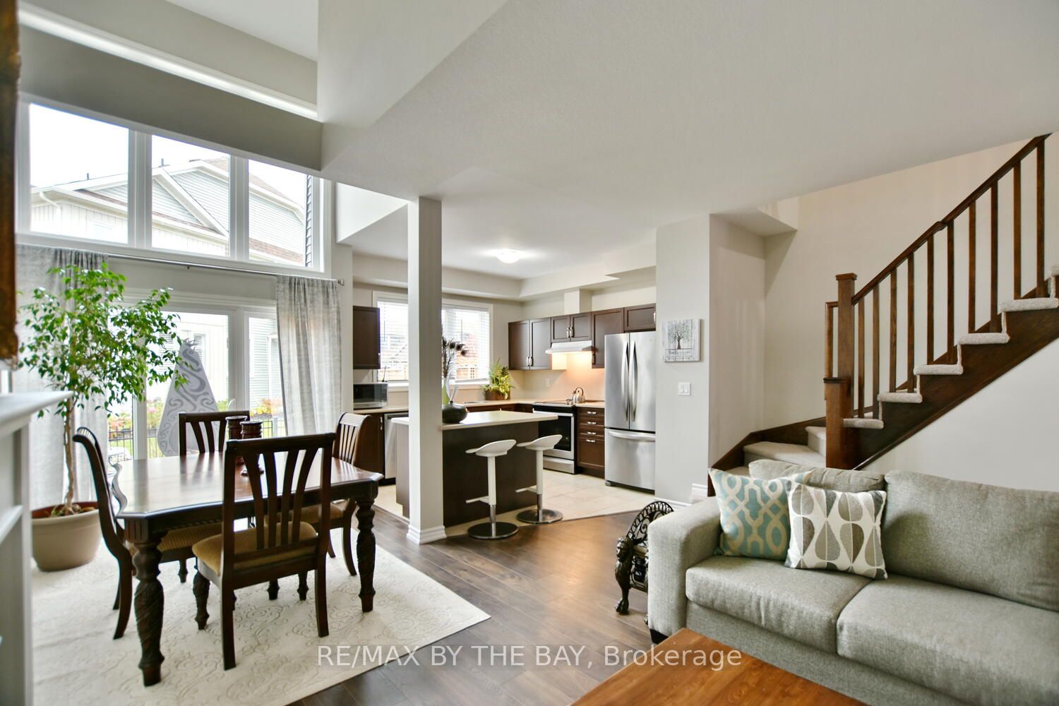 32 Gregory Ave