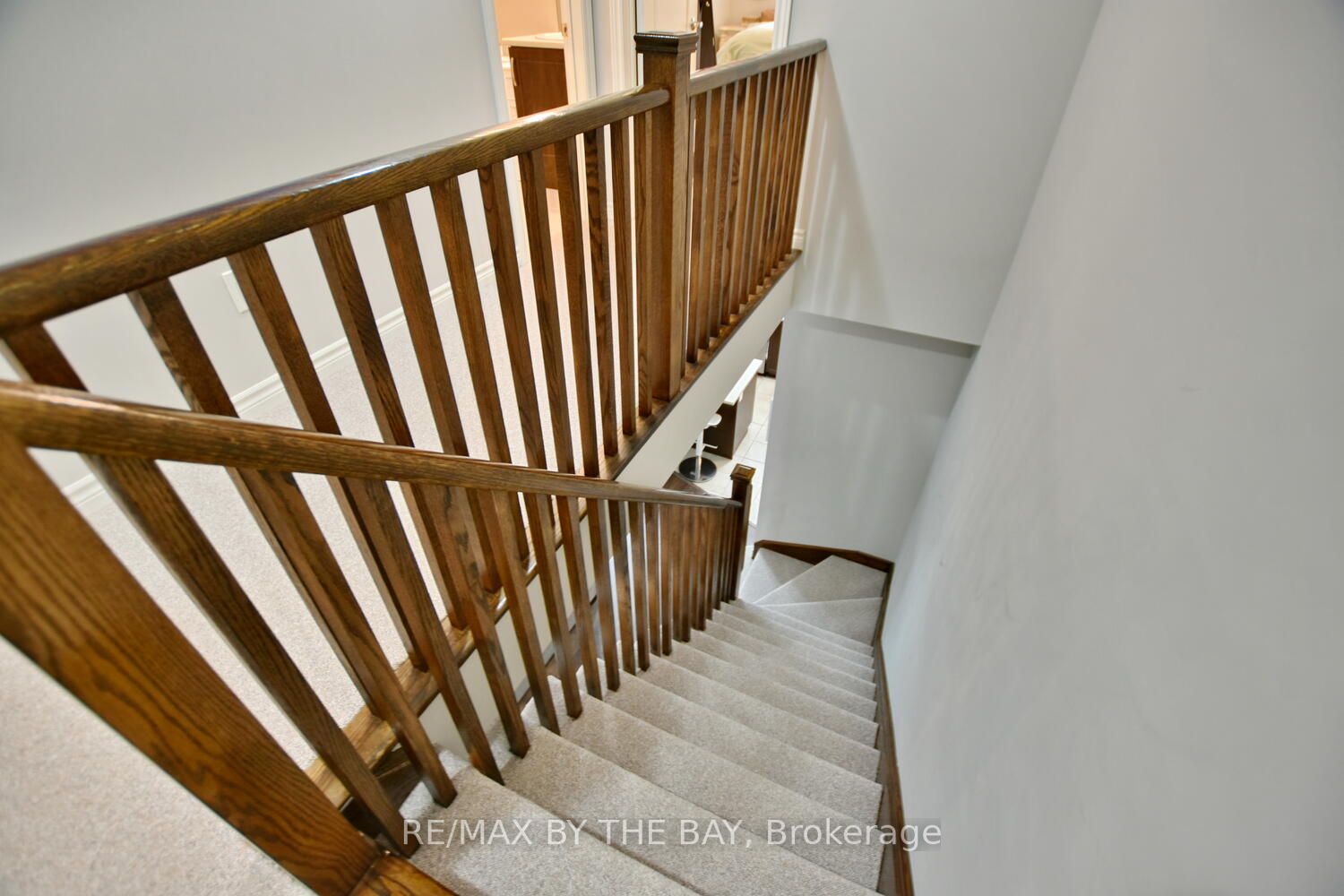 32 Gregory Ave