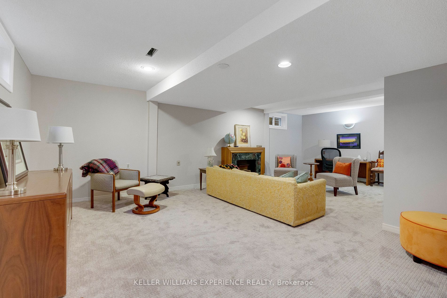 22 Garrett Cres