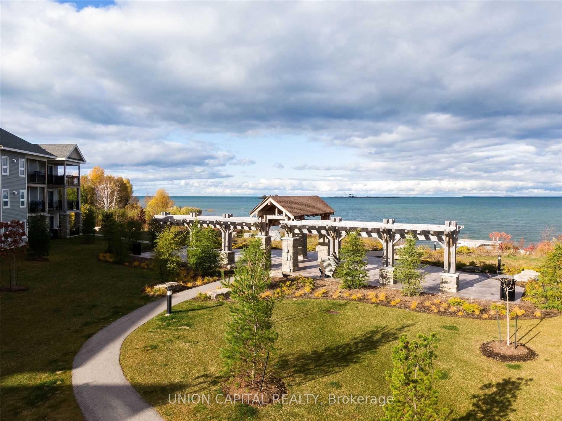 6 Anchorage Cres, #205
