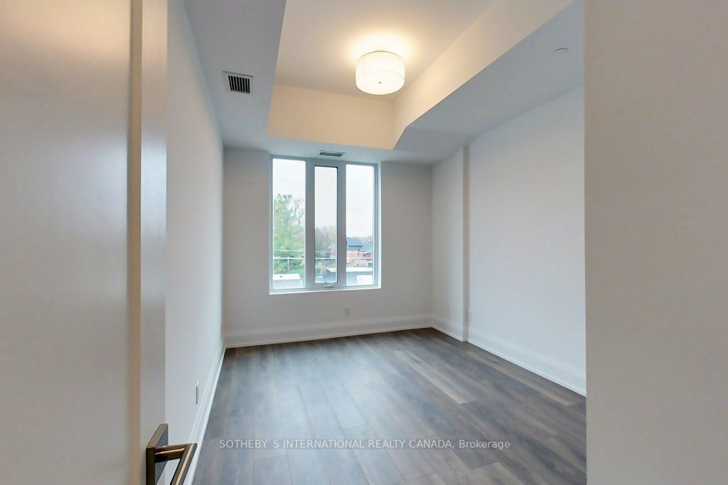 1 Hume St, #407