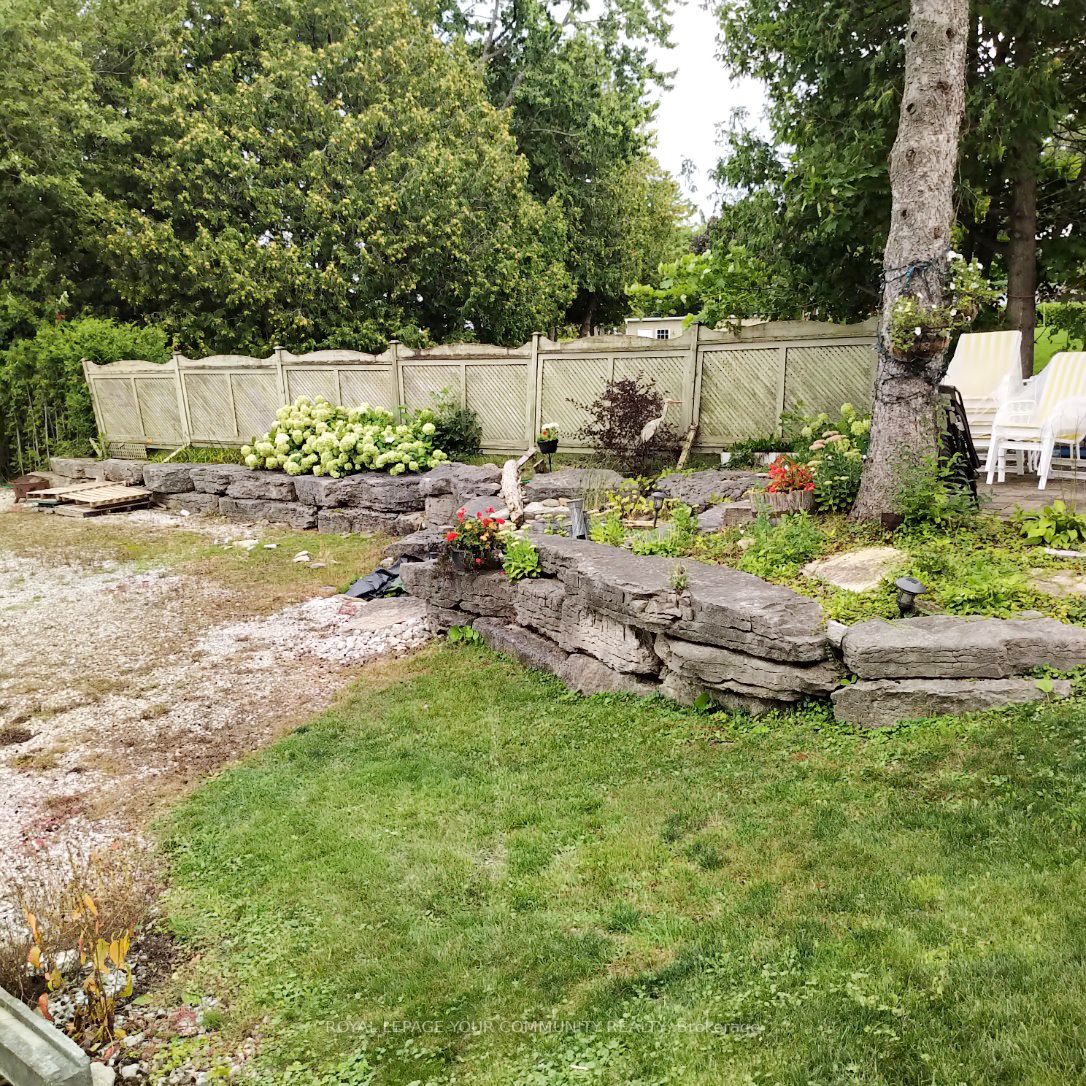 817 Woodland Dr