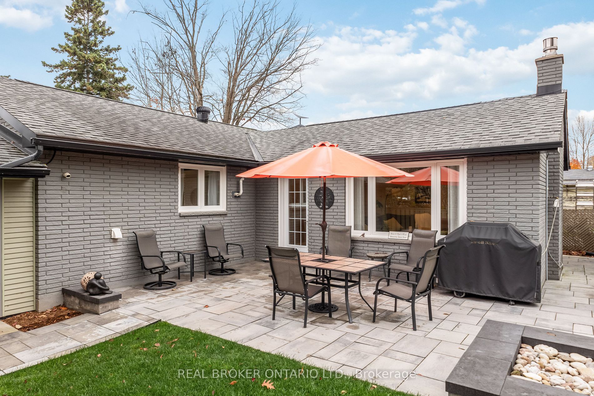 16 Owen Rd
