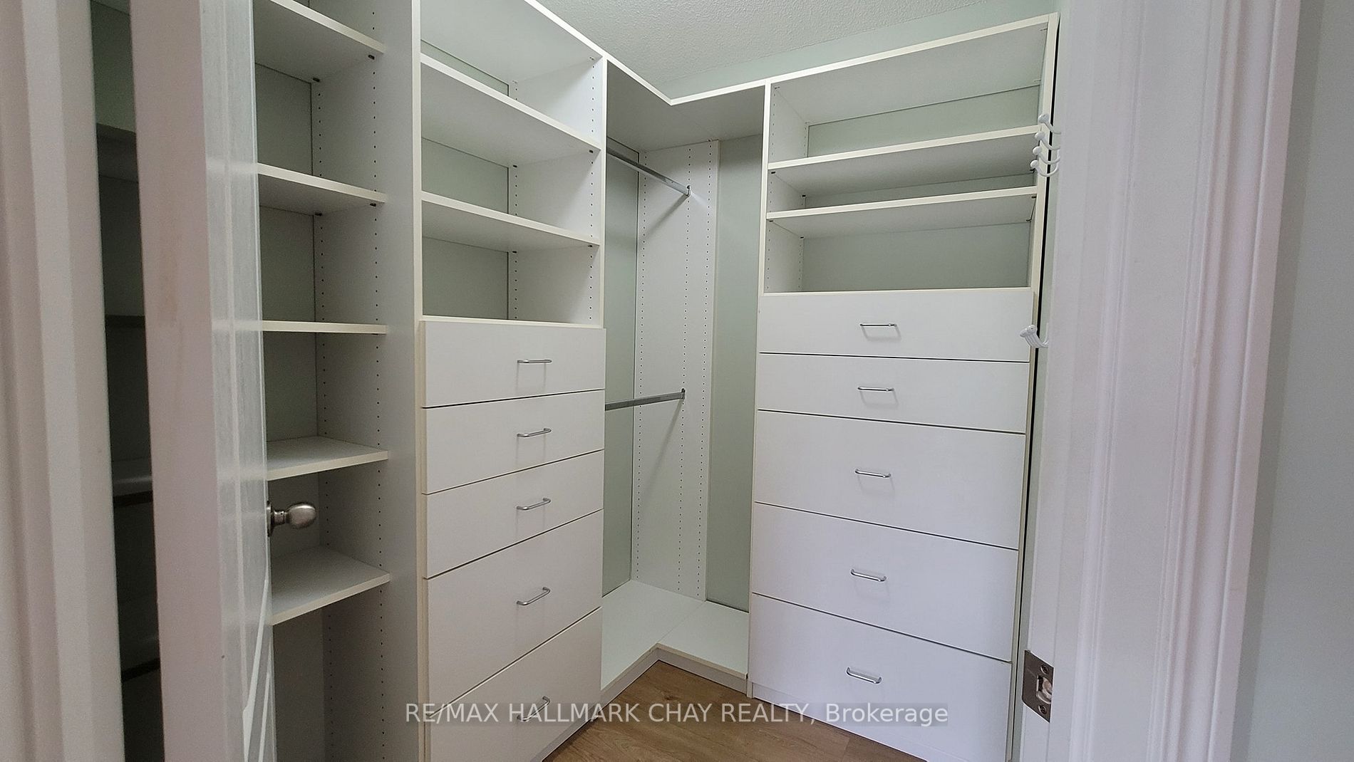 41 Coulter St, #16